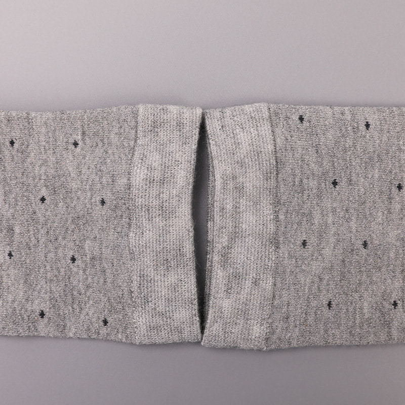 Myk spunnet silke nylon innpakket ammoniakk, usynlig diamantformet liten prikk jacquard håndsydde vintertykke herresokker WSD2851