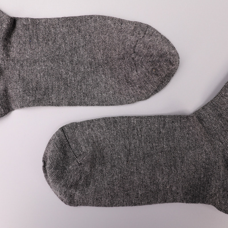 Myk spunnet silke nylon innpakket spandex imitasjon 3D-trykt jacquard håndsydd høst og vinter herresokker WSD2850