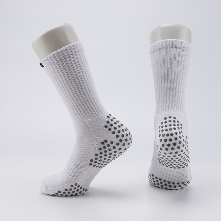 Custom Logo Grip Sock Anti-Slip Silikon Bomull Terry Sportssokker Fotball For Menn