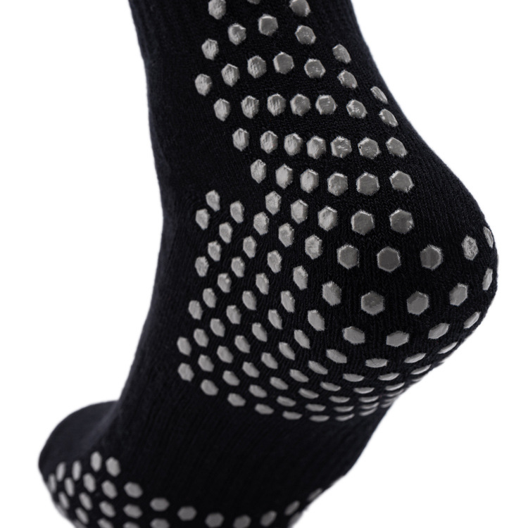 Custom Logo Grip Sock Anti-Slip Silikon Bomull Terry Sportssokker Fotball For Menn